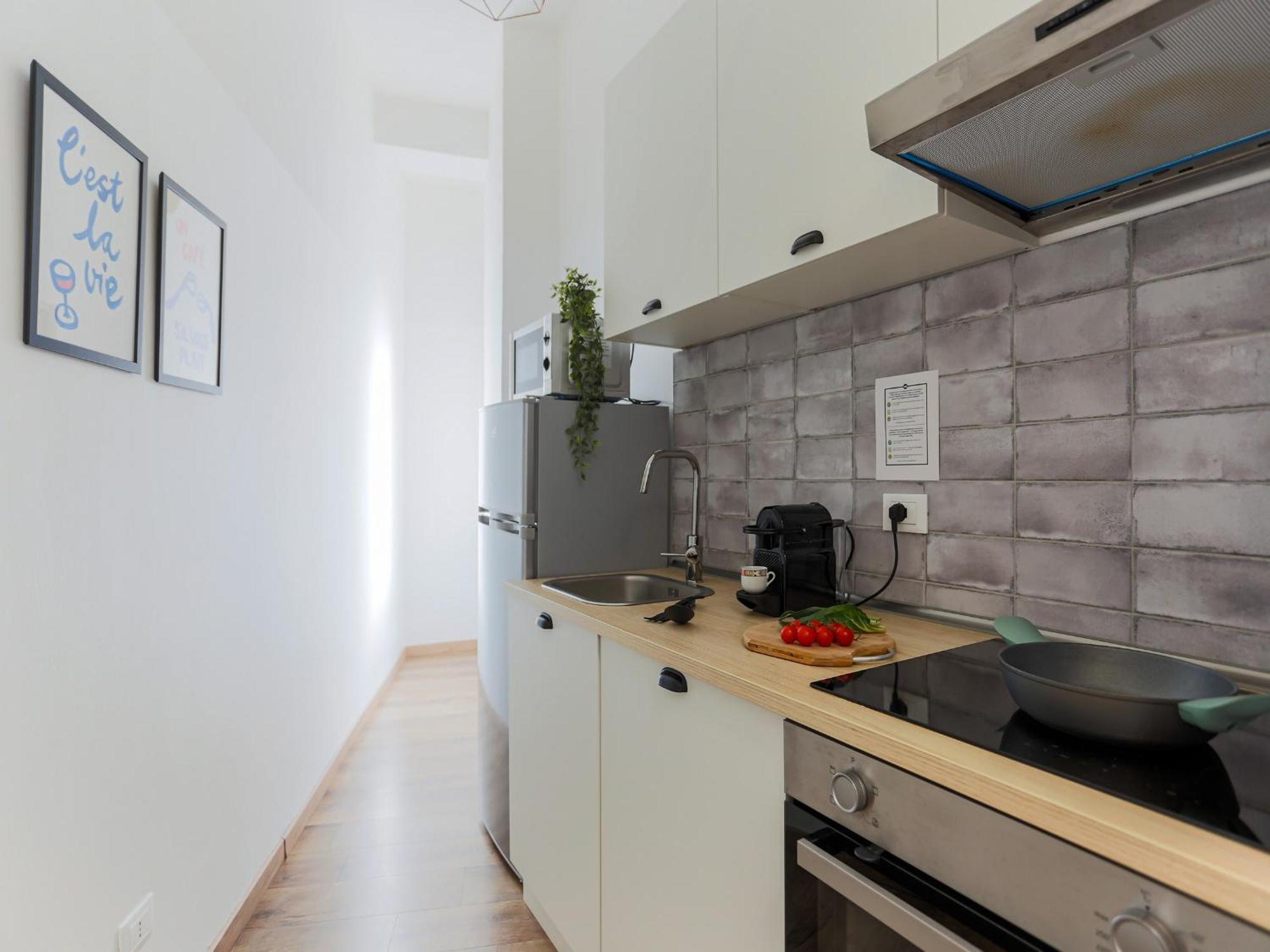 The Rent - Cozy Two-bedroom Near Colonne S Lorenzo Milán
